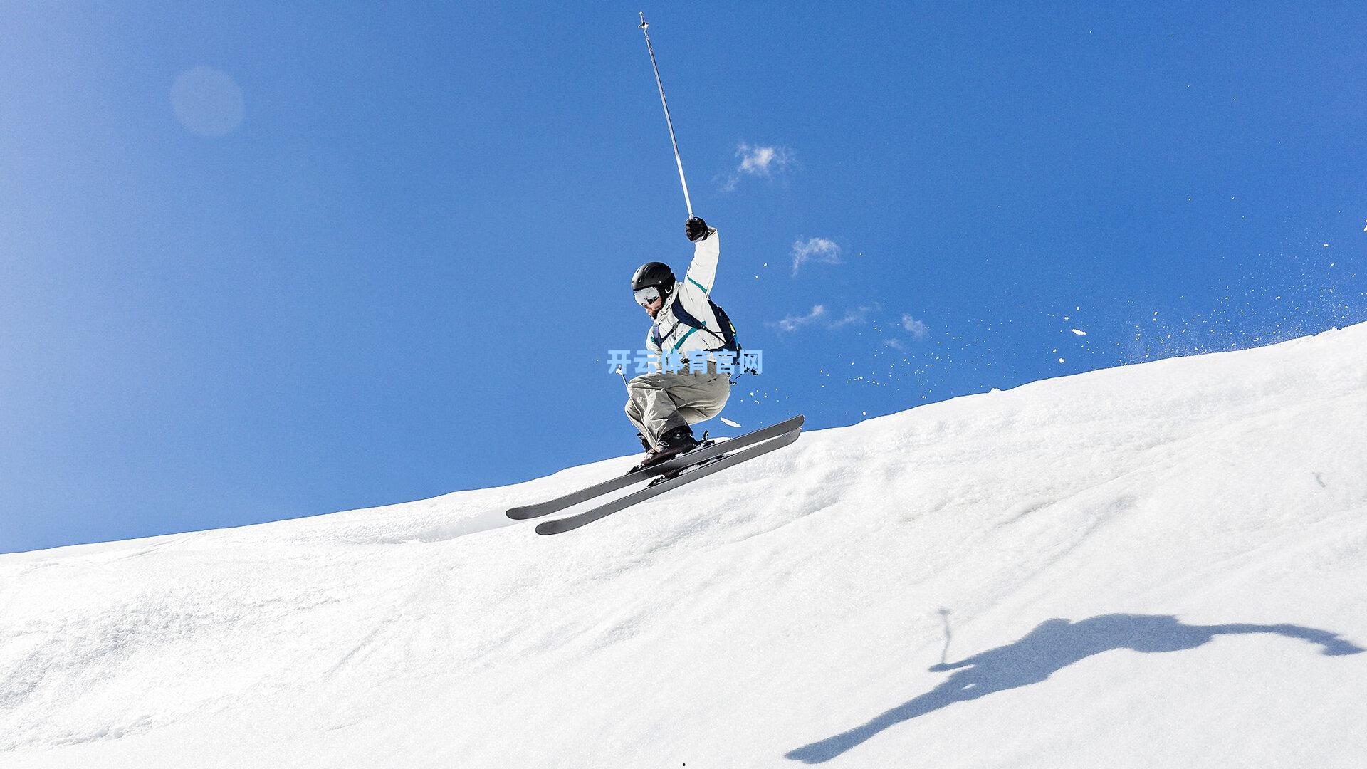 尤文图斯陷红牌停赛危机，近6轮3人直红共停赛6场