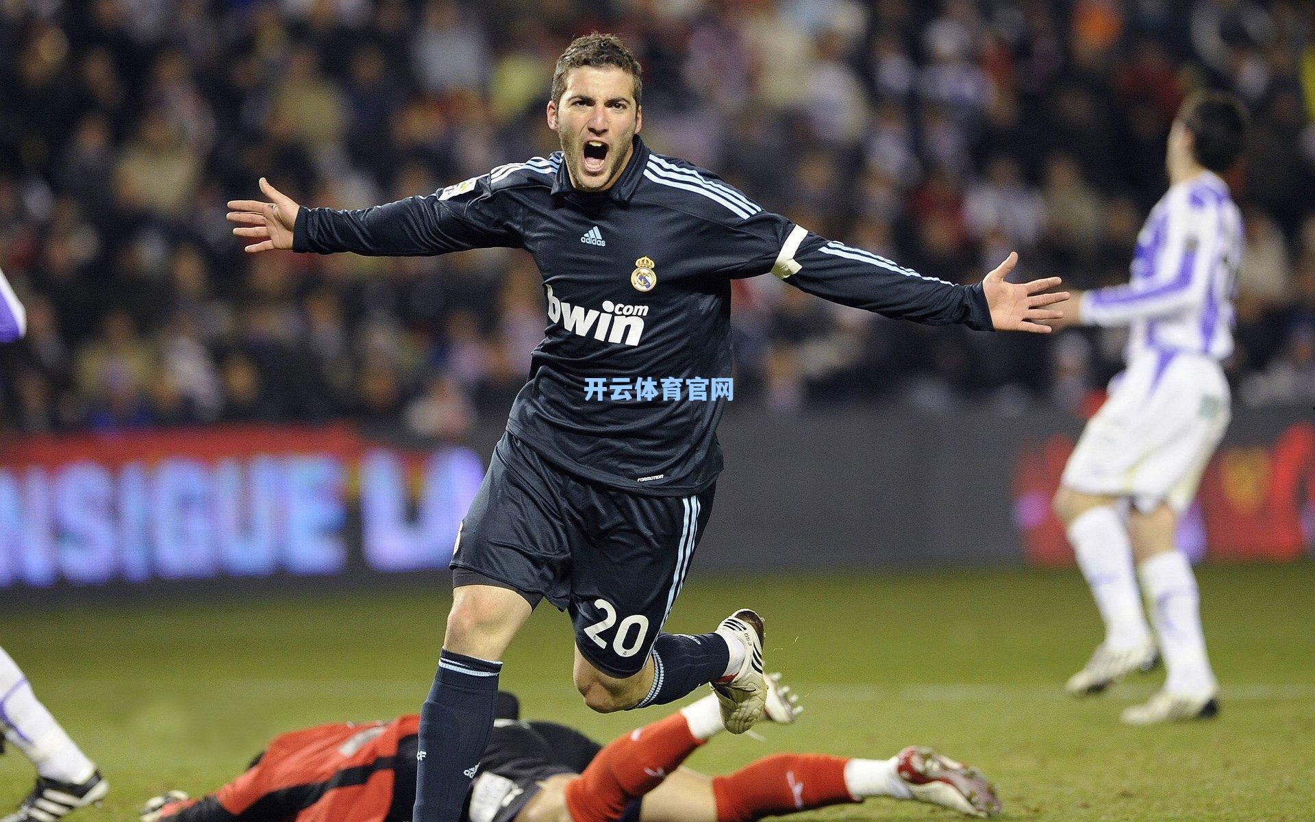 赛事运营方解读区域赛第一阶段，赛场更换与时间调整背后的战略布局